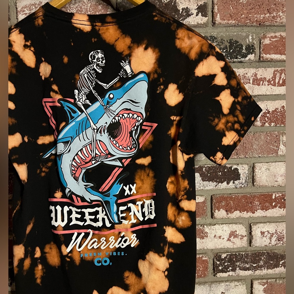 Men’s Weekend Warrior Fresh Vibes CO. Skeleton riding Dead Shark Bleach Tiedye